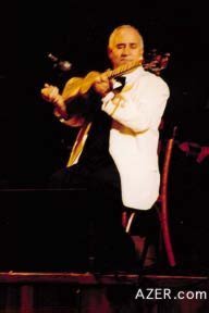 Azeri tar player Ramiz Guliyev